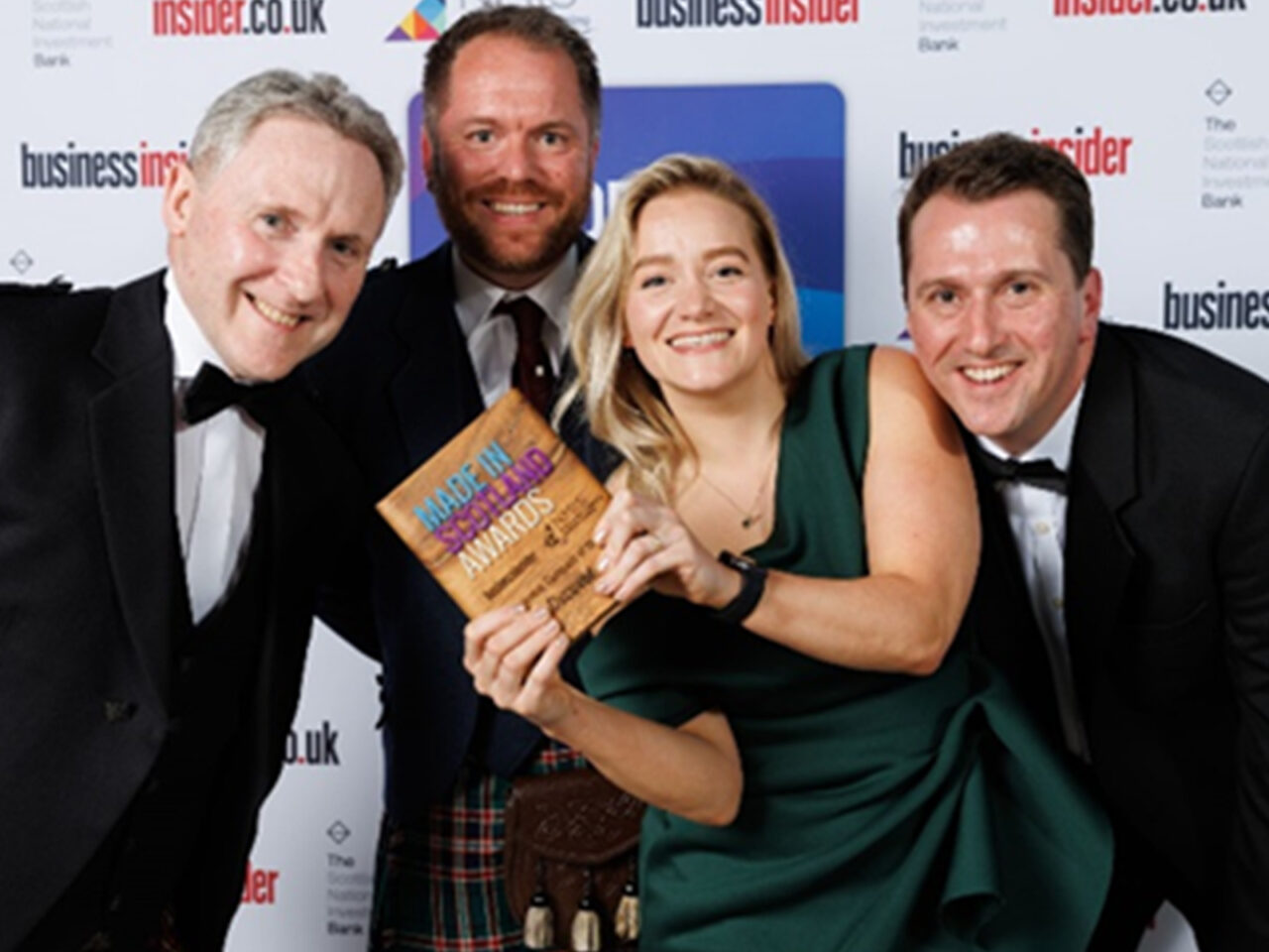 Dxcover win Life Sciences Company of the Year Award